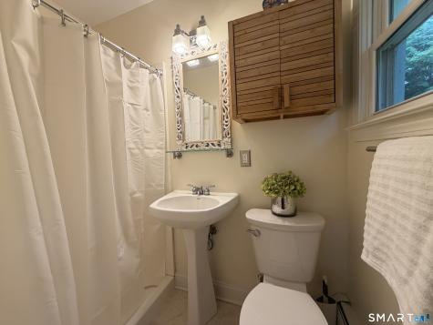 11 Hall Passway Danbury CT 06811
