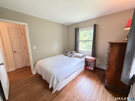11 Hall Passway Danbury CT 06811
