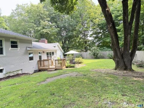 11 Hall Passway Danbury CT 06811