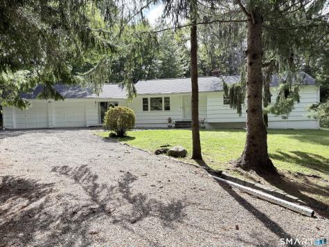 4 Osborn Lane Monroe CT 06468