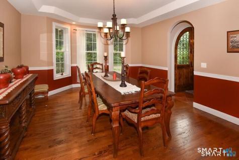 5 Biltmore Court Avon CT 06001