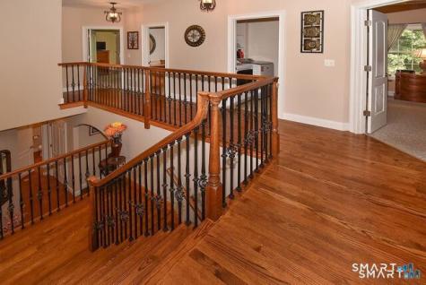 5 Biltmore Court Avon CT 06001