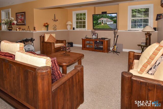 5 Biltmore Court Avon CT 06001