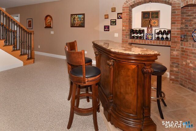 5 Biltmore Court Avon CT 06001