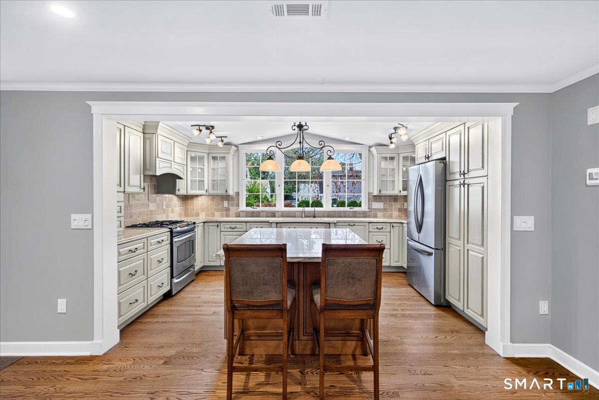 304 Davis Street Hamden CT 06517