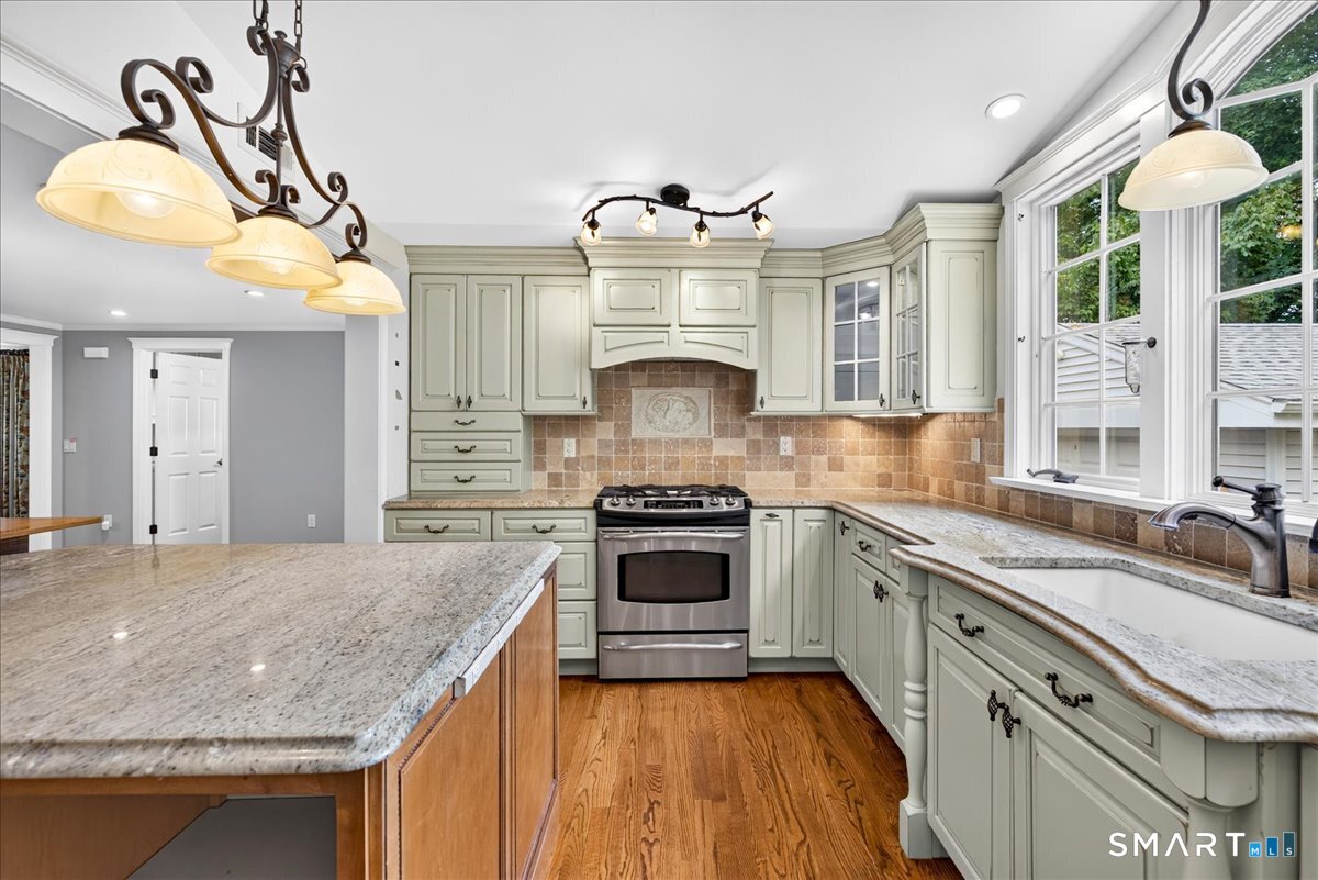 304 Davis Street Hamden CT 06517