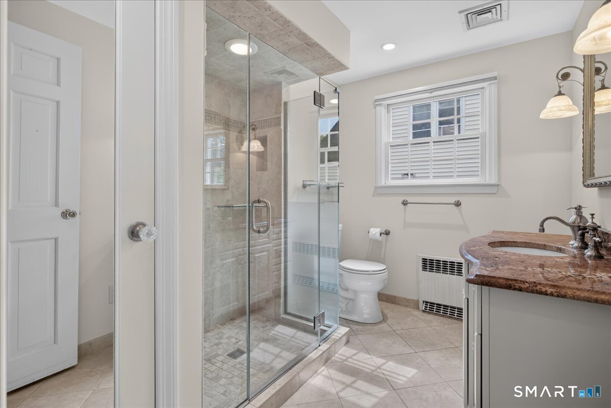 304 Davis Street Hamden CT 06517