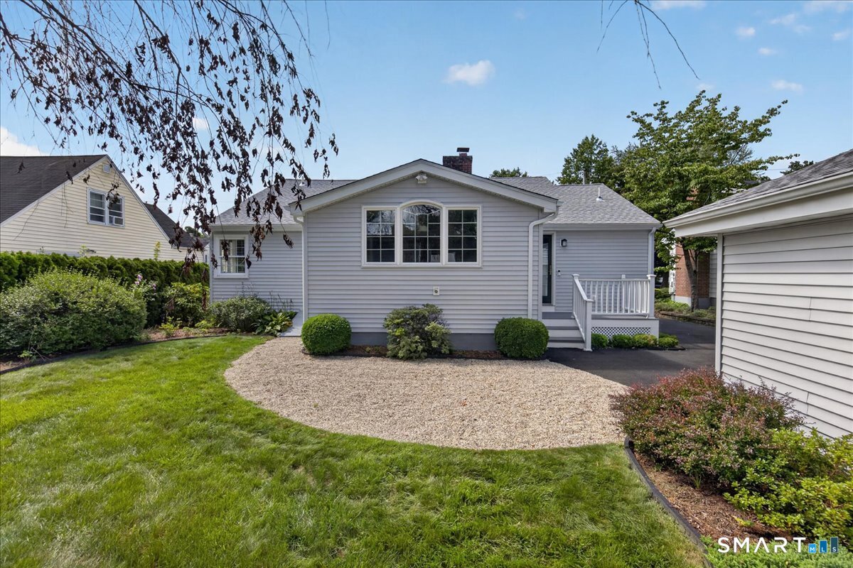 304 Davis Street Hamden CT 06517