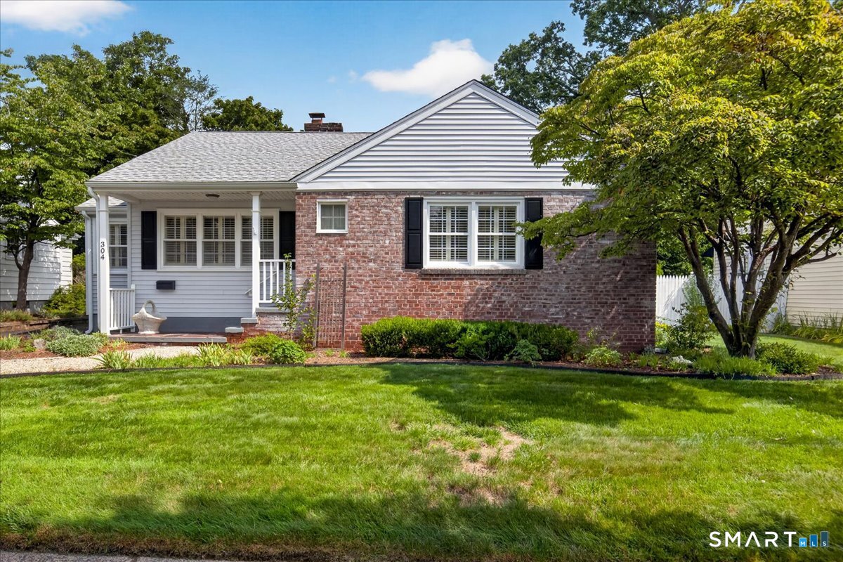 304 Davis Street Hamden CT 06517