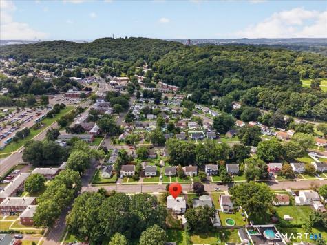 304 Davis Street Hamden CT 06517