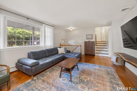 28 Fallon Drive North Haven CT 06473