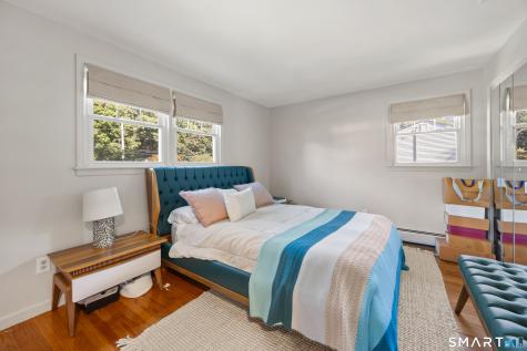 28 Fallon Drive North Haven CT 06473