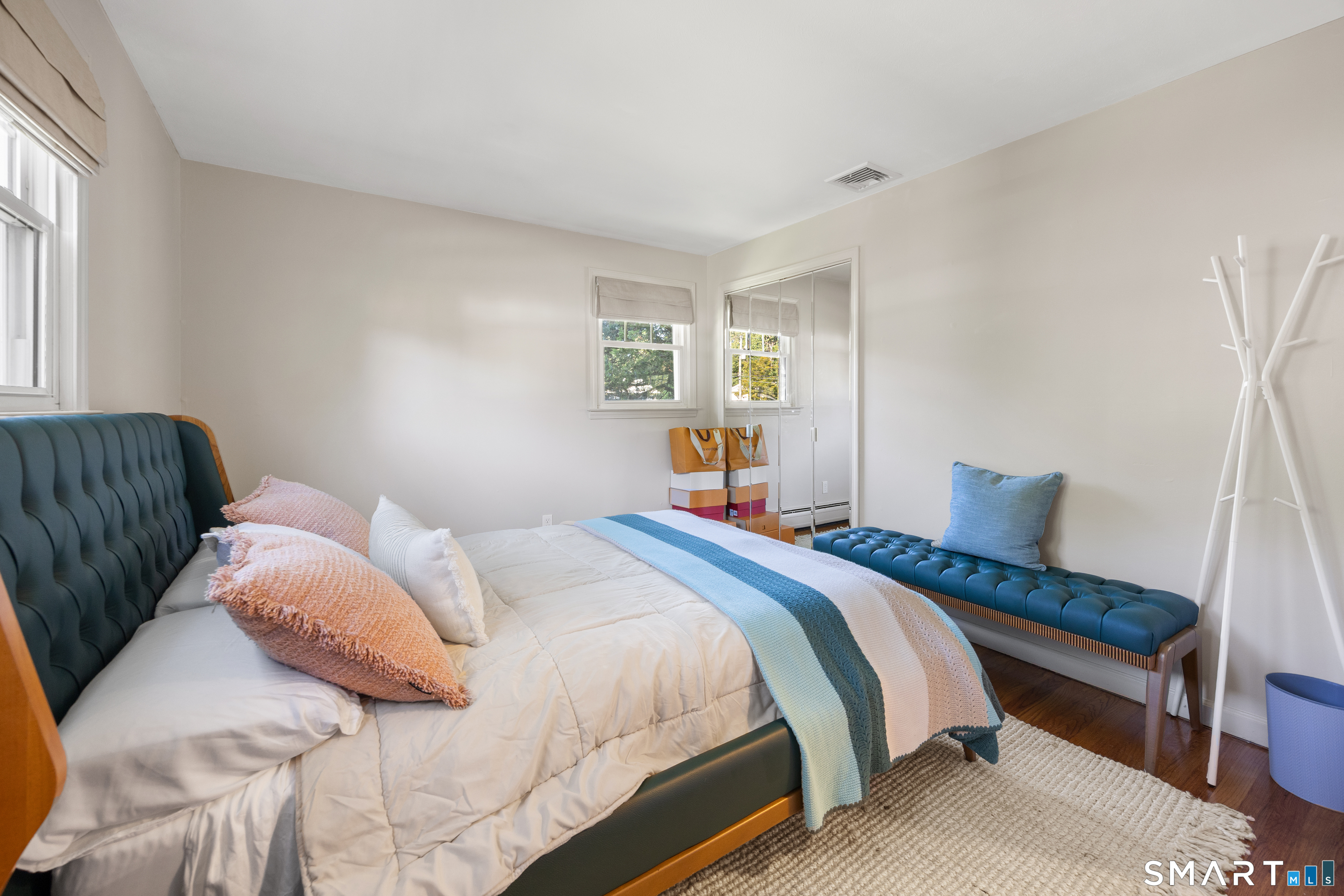 28 Fallon Drive North Haven CT 06473