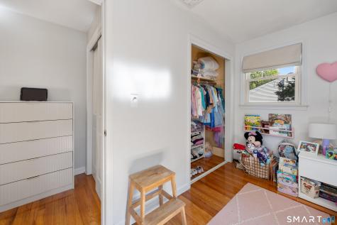 28 Fallon Drive North Haven CT 06473