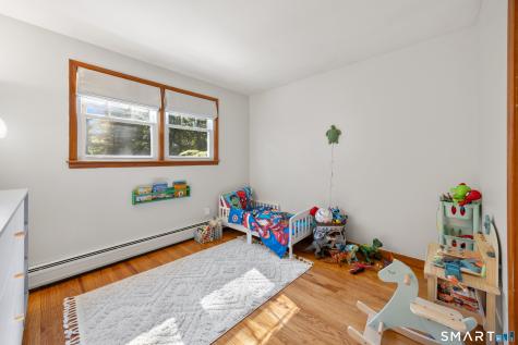 28 Fallon Drive North Haven CT 06473