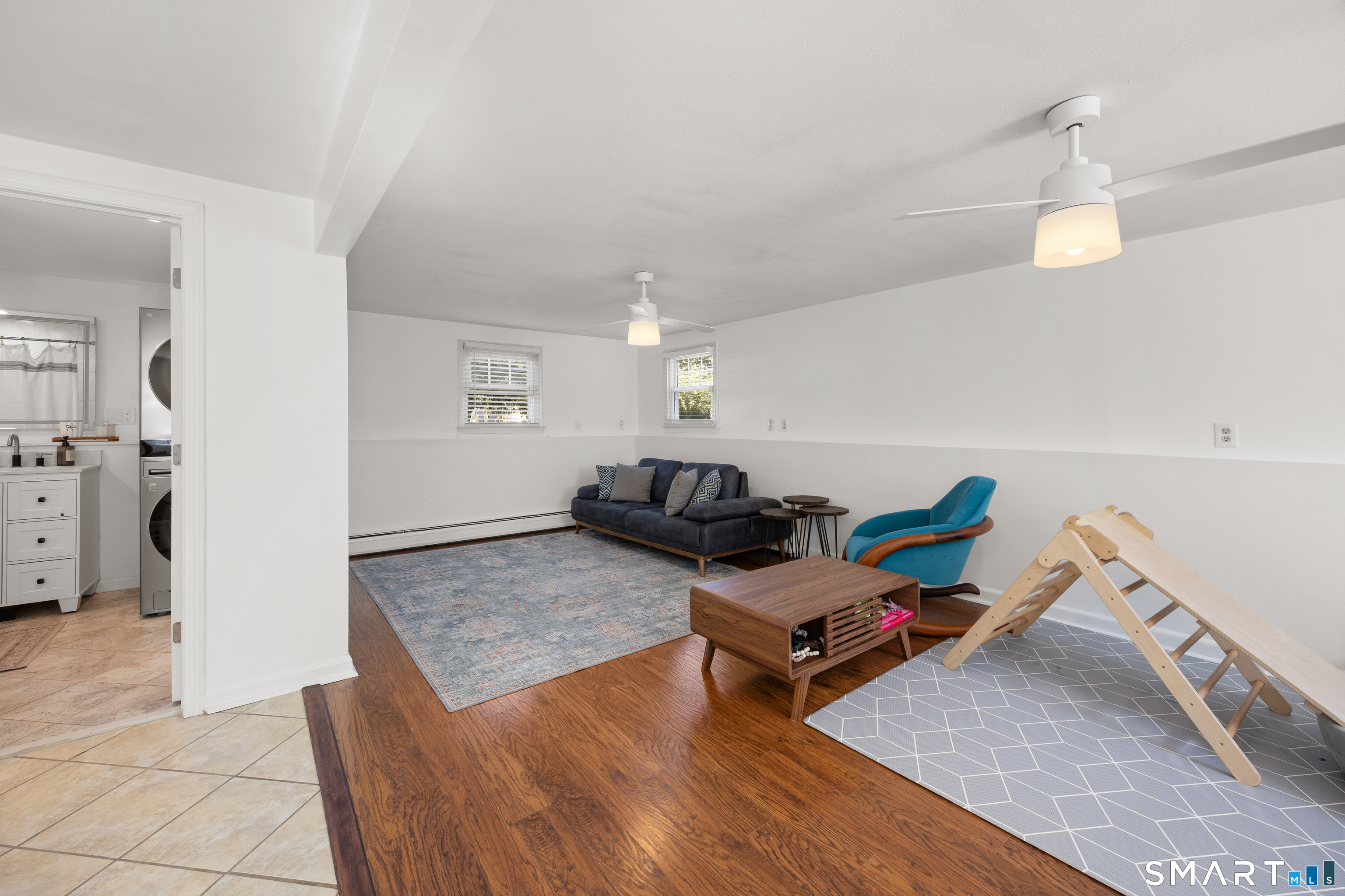 28 Fallon Drive North Haven CT 06473