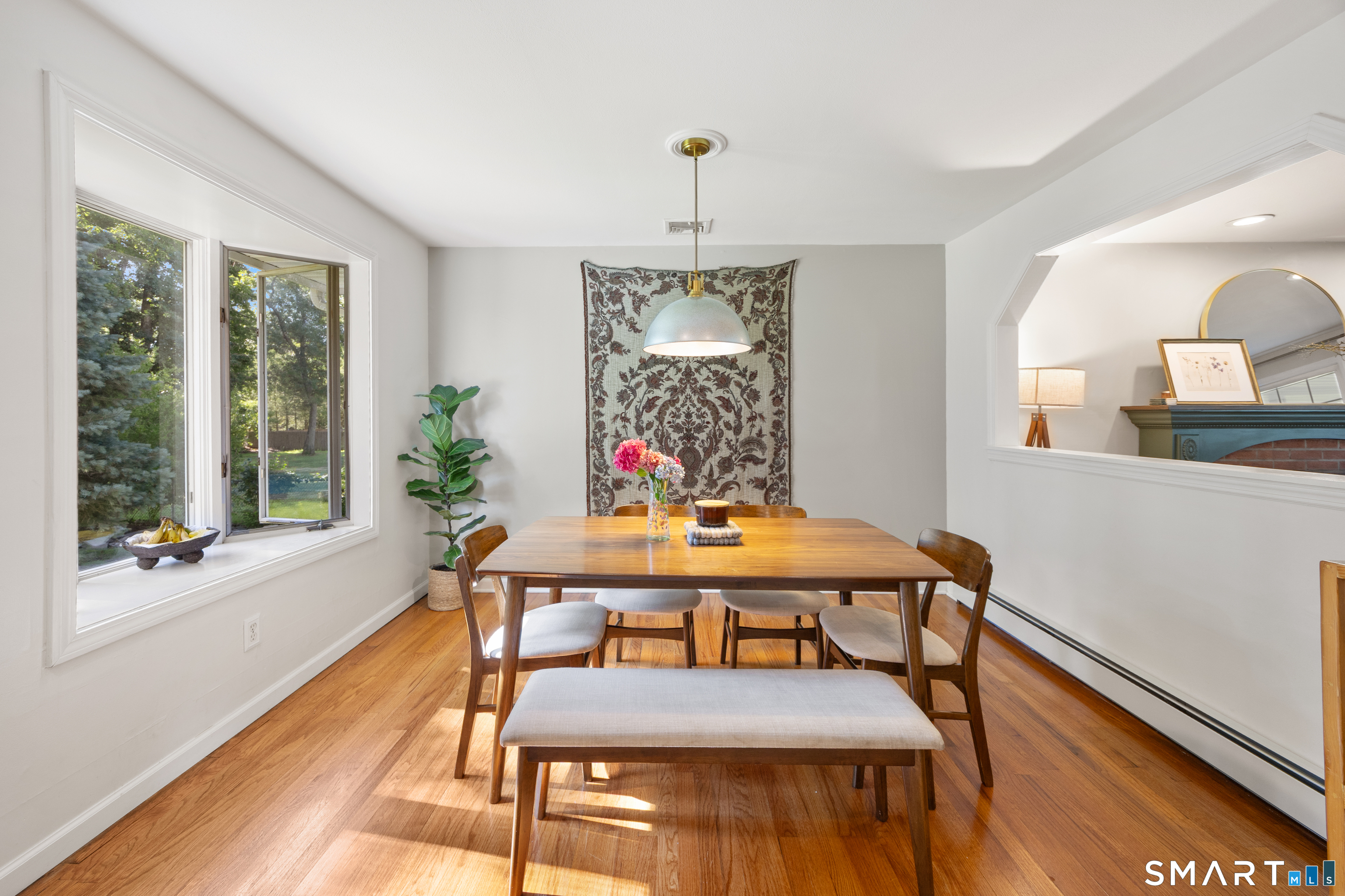 28 Fallon Drive North Haven CT 06473