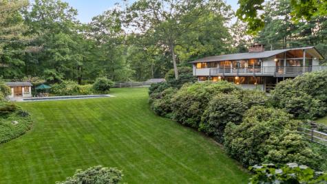 35 Diamond Hill Road Redding CT 06896
