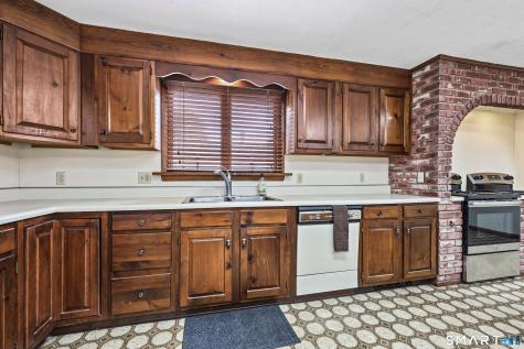 232 Lakeside East Boulevard Waterbury CT 06708