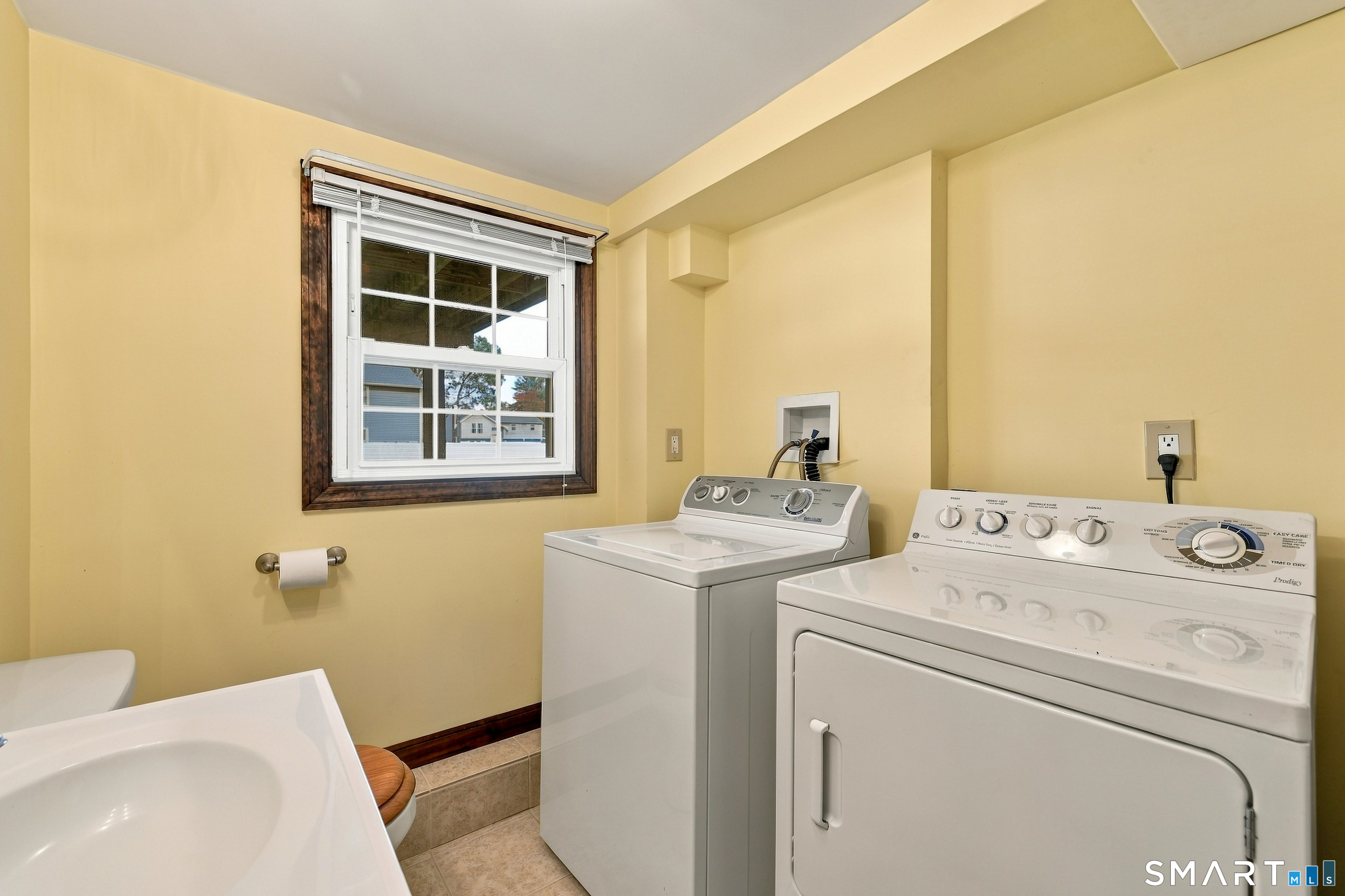 102 Claire Street Bristol CT 06010