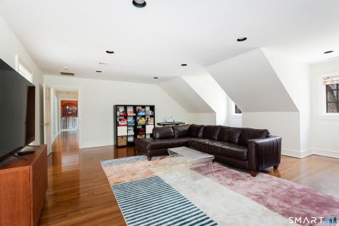41 Singing Oaks Drive Weston CT 06883