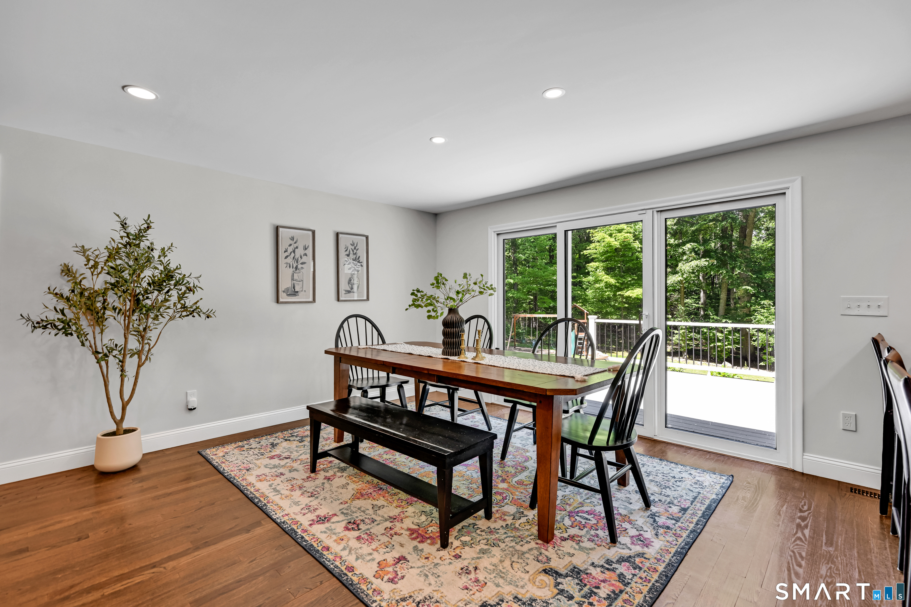 23 Peaslee Hill West Hartford CT 06117
