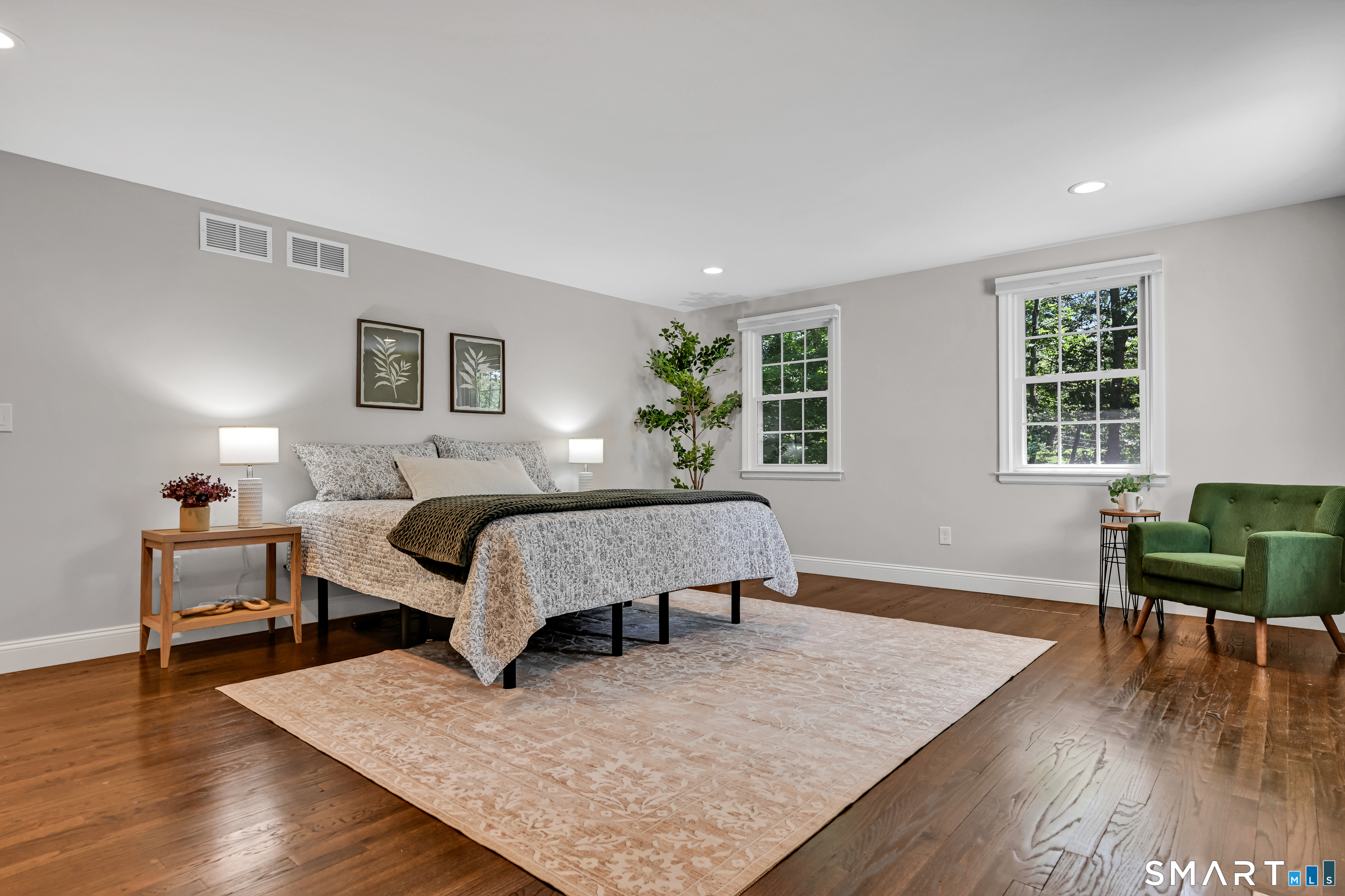 23 Peaslee Hill West Hartford CT 06117