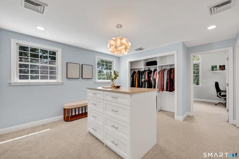 23 Peaslee Hill West Hartford CT 06117