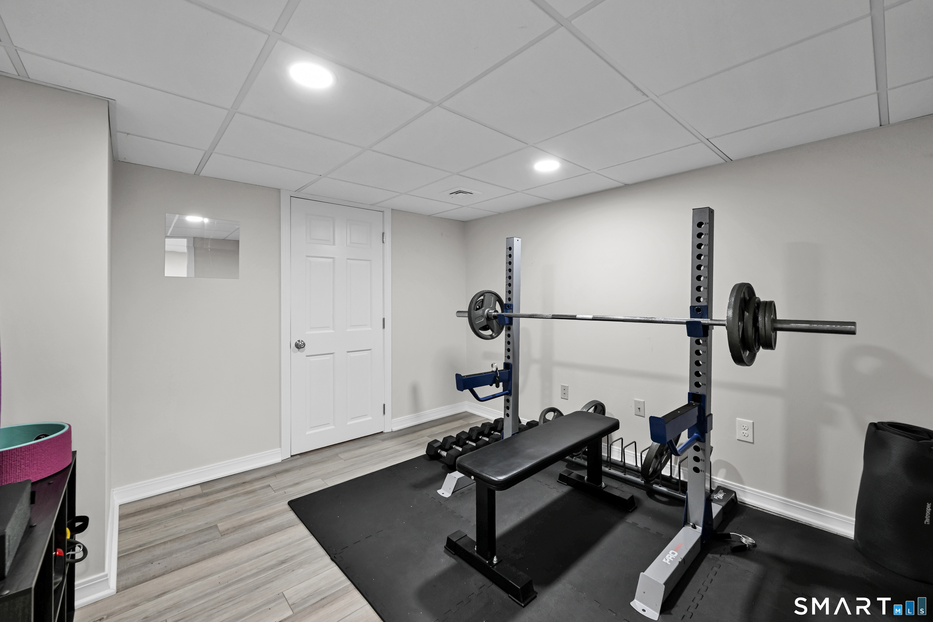 23 Peaslee Hill West Hartford CT 06117