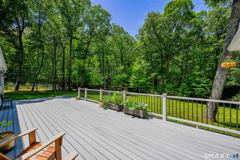 23 Peaslee Hill West Hartford CT 06117
