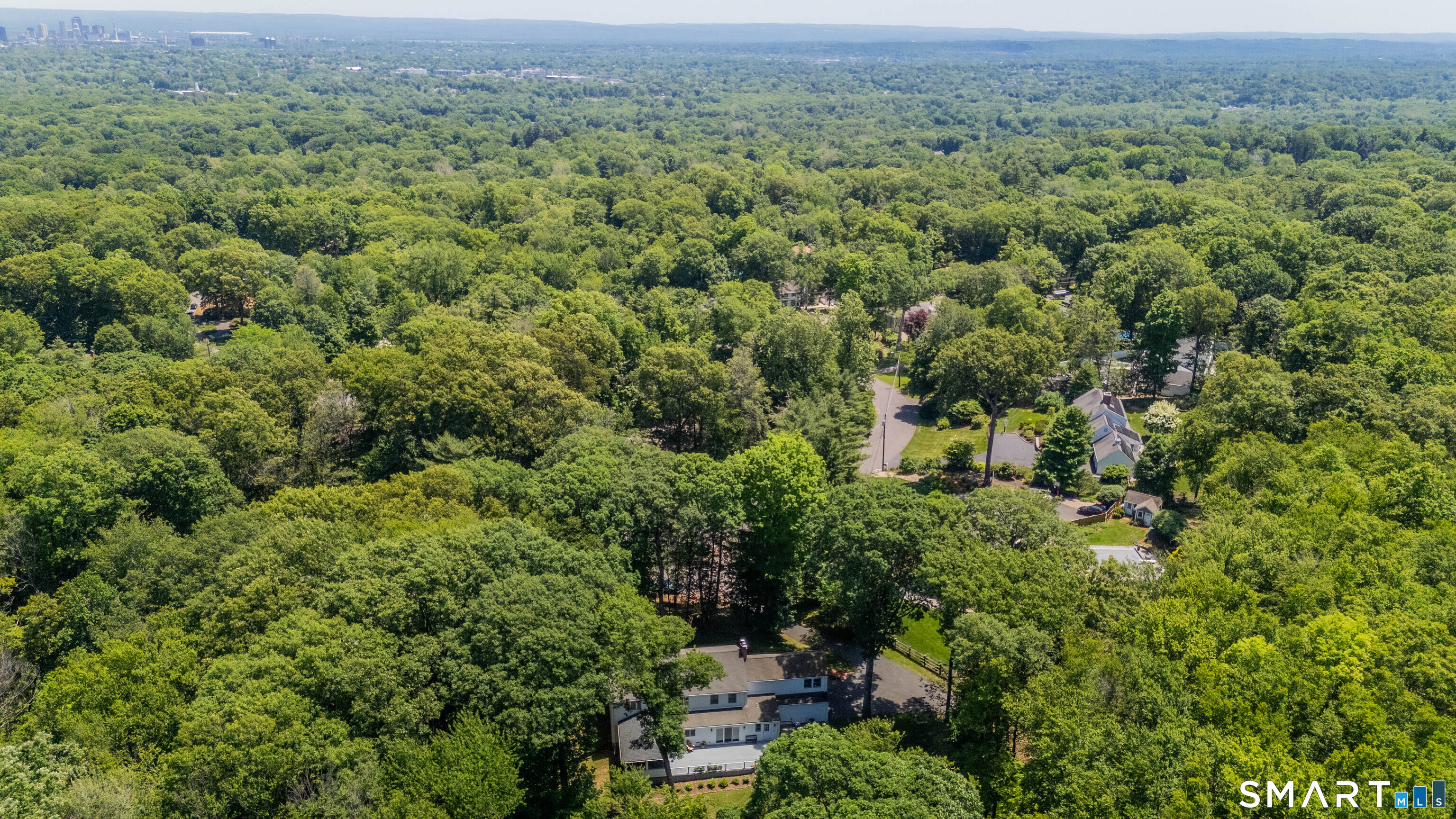 23 Peaslee Hill West Hartford CT 06117