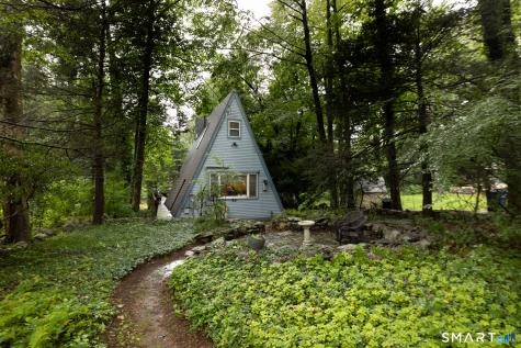 50 West Woodland Drive Lebanon CT 06249