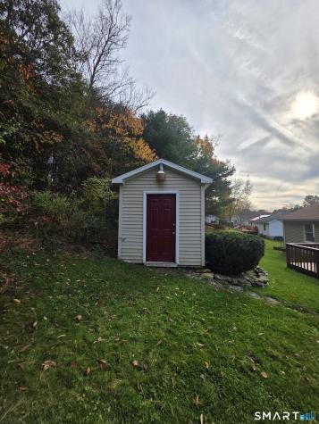 692 Chestnut Hill Road Killingly CT 06239