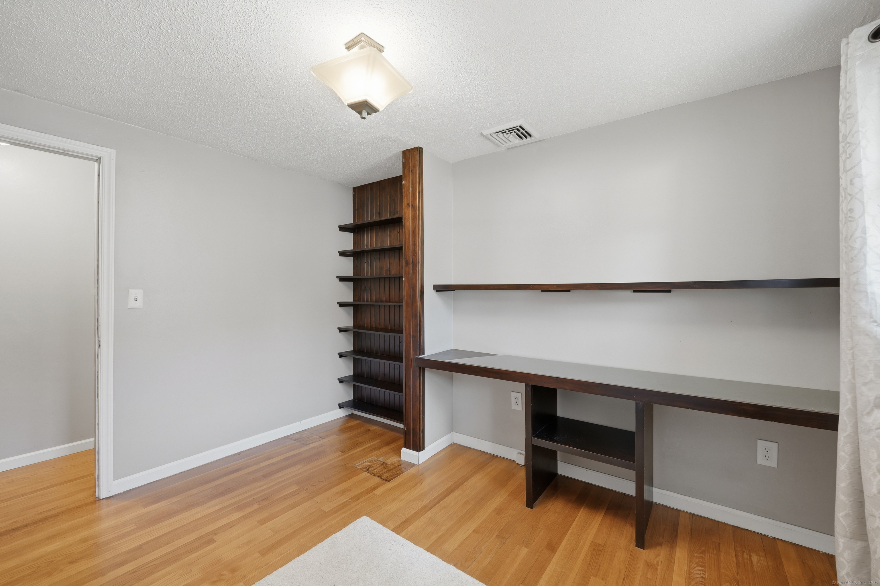 46 Beech Road Enfield CT 06082