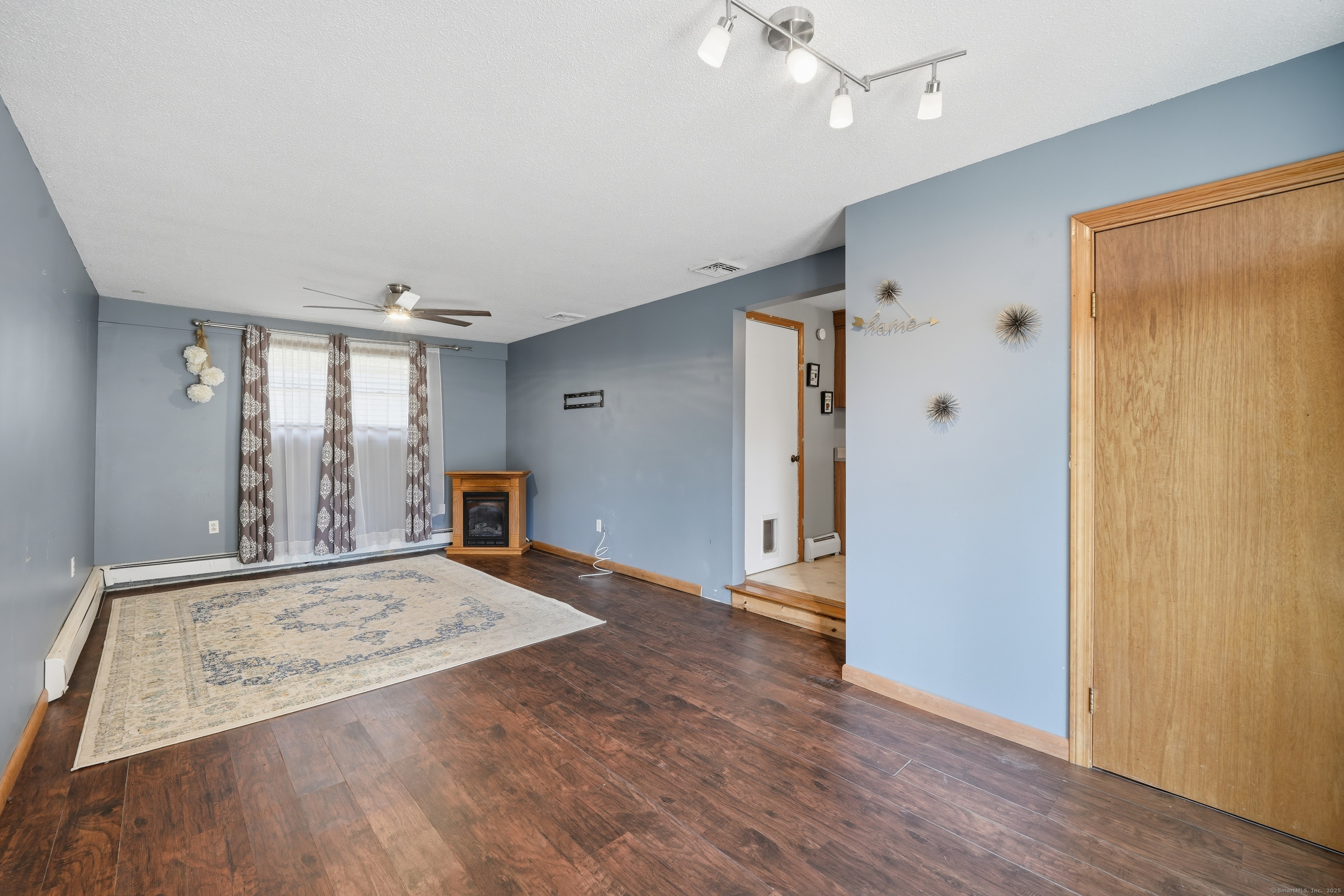 46 Beech Road Enfield CT 06082