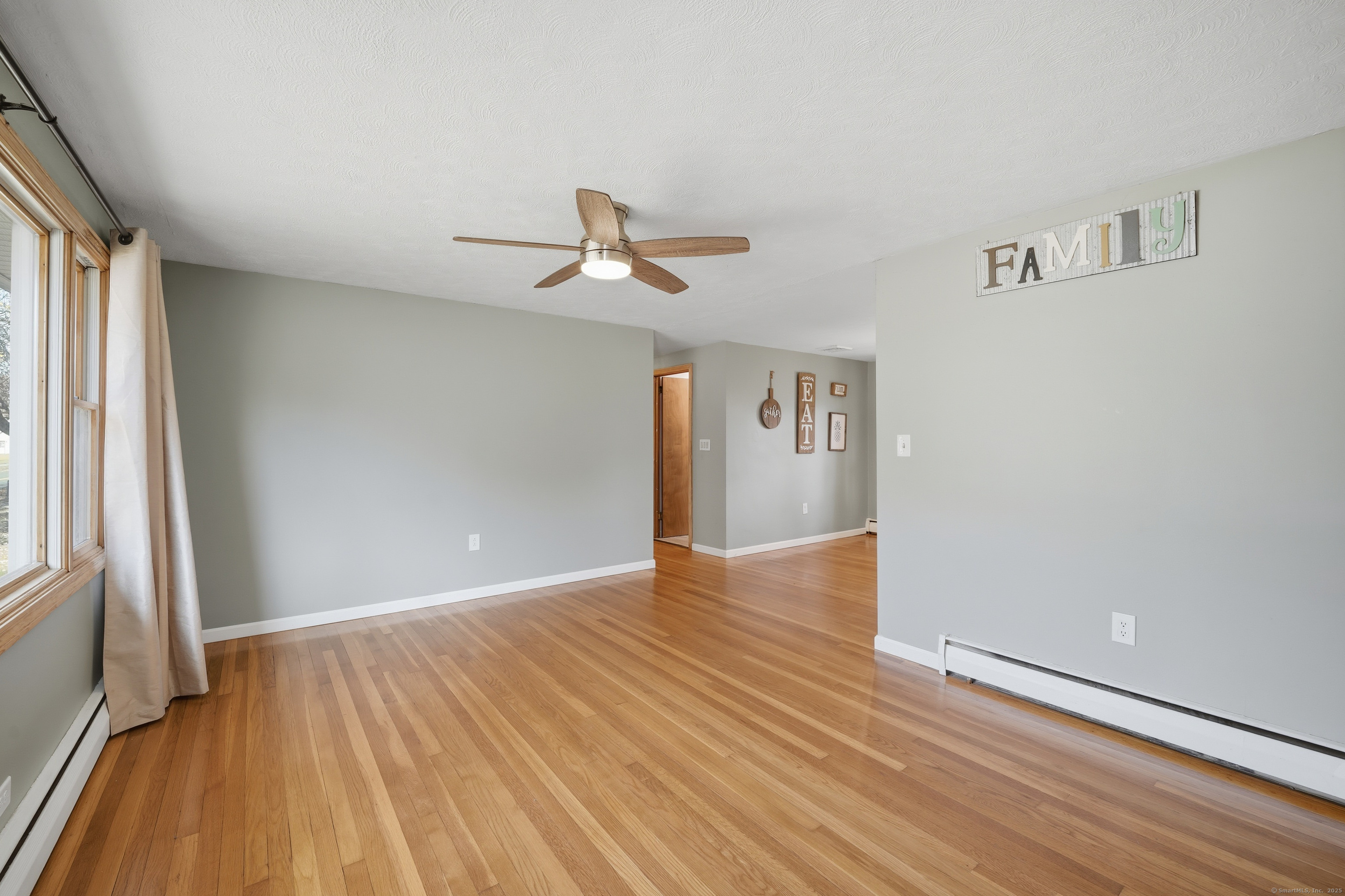 46 Beech Road Enfield CT 06082