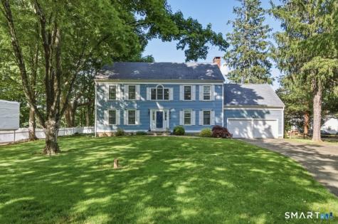 941 Nut Plains Road Guilford CT 06437