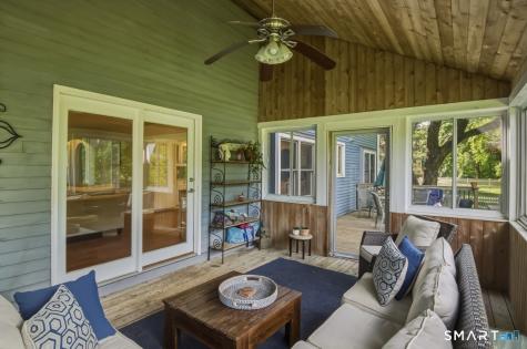 941 Nut Plains Road Guilford CT 06437