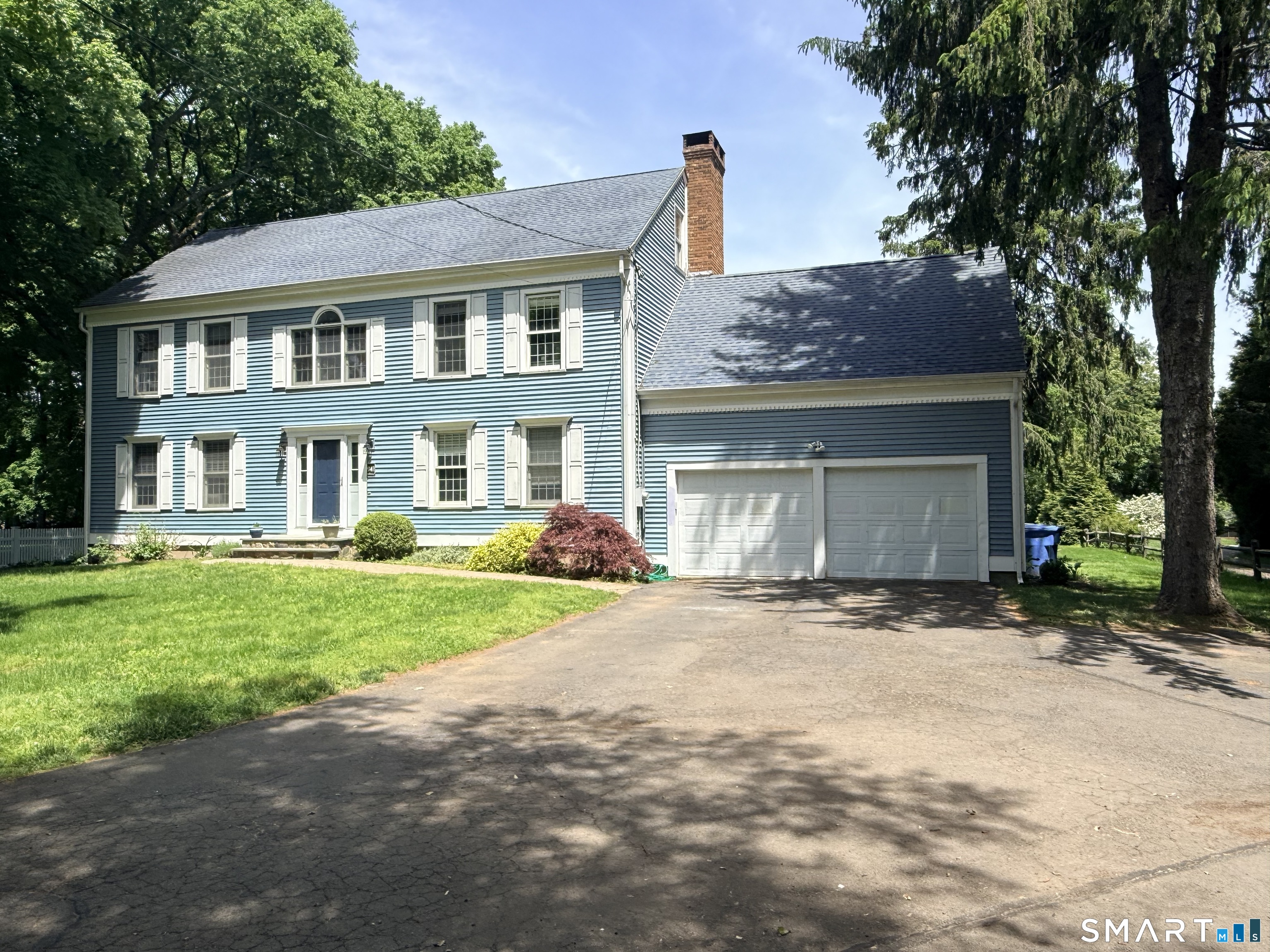 941 Nut Plains Road Guilford CT 06437