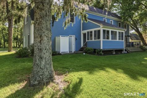 941 Nut Plains Road Guilford CT 06437