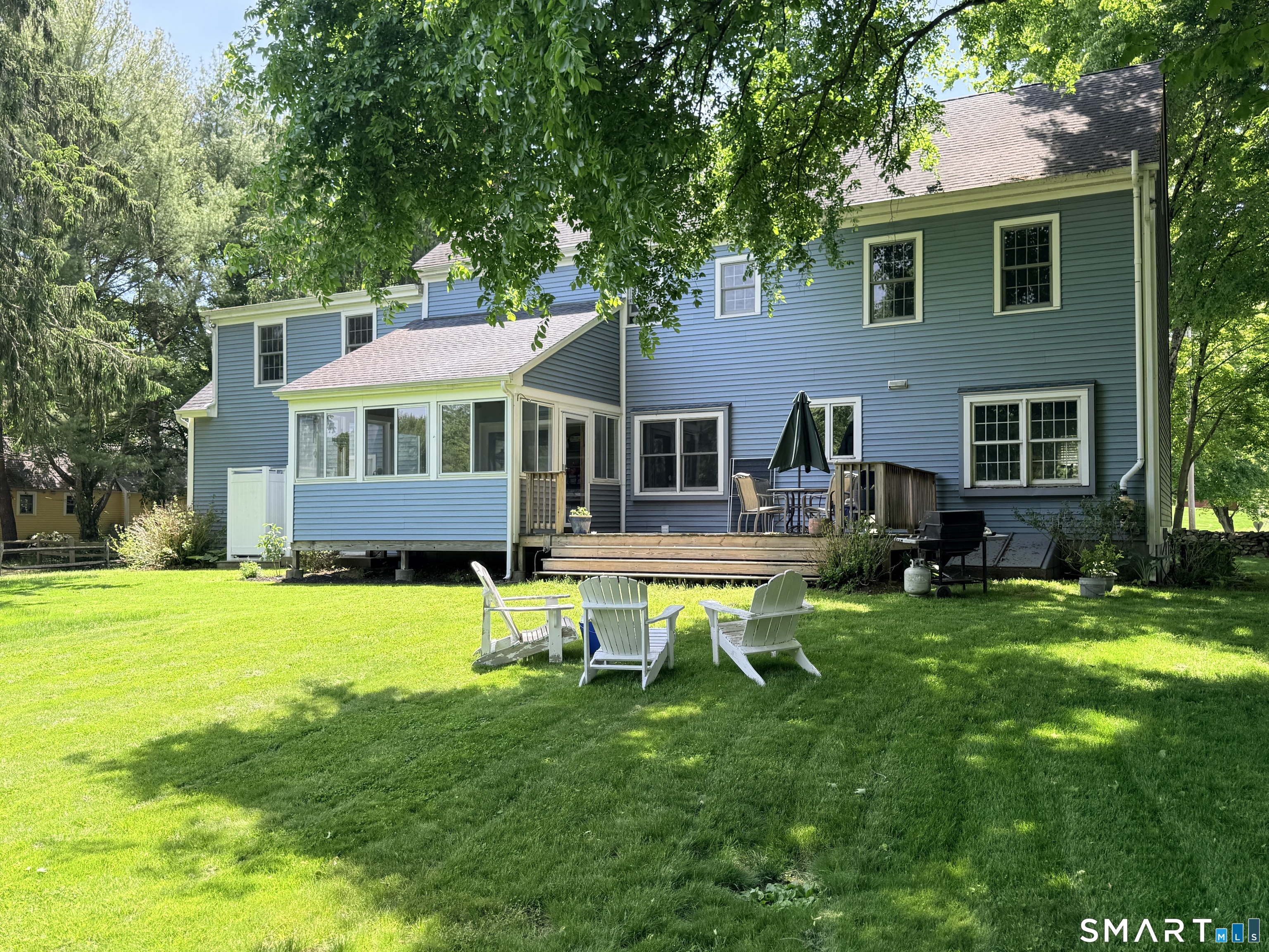941 Nut Plains Road Guilford CT 06437