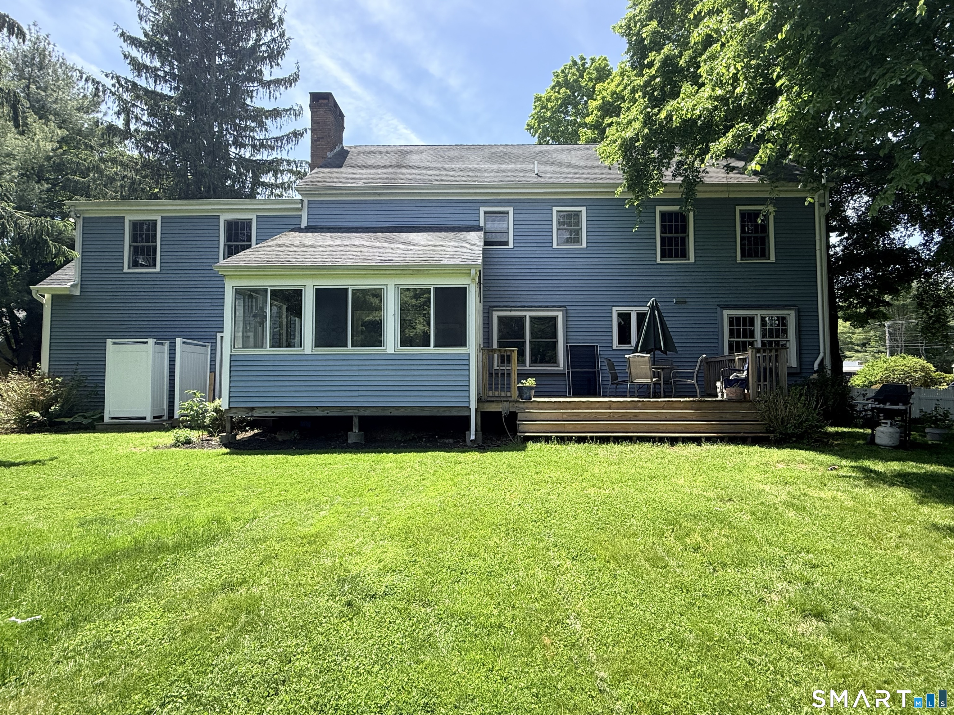 941 Nut Plains Road Guilford CT 06437