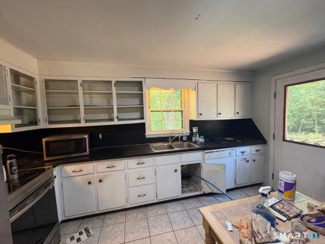 41 Roberts Road Westbrook CT 06498