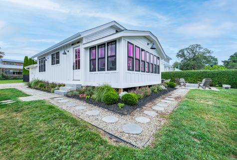 62 Cedar Island Avenue Clinton CT 06413