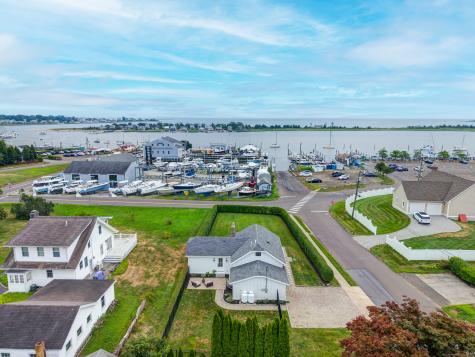 62 Cedar Island Avenue Clinton CT 06413