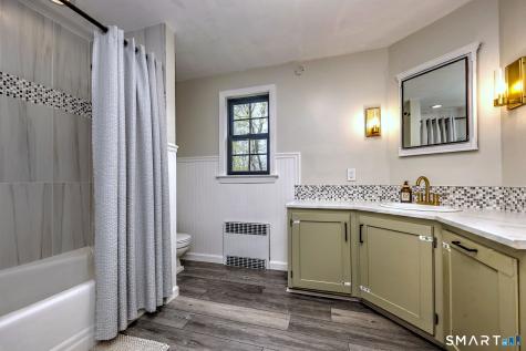79 Meadow Wood Road Branford CT 06405