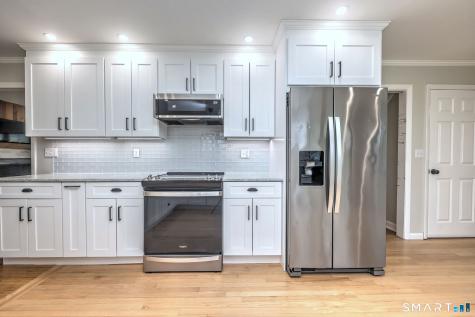 79 Meadow Wood Road Branford CT 06405