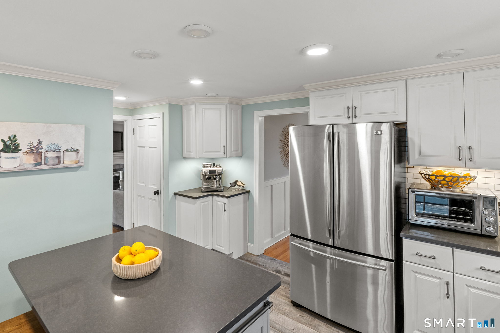 65 Edgemere Avenue West Hartford CT 06110