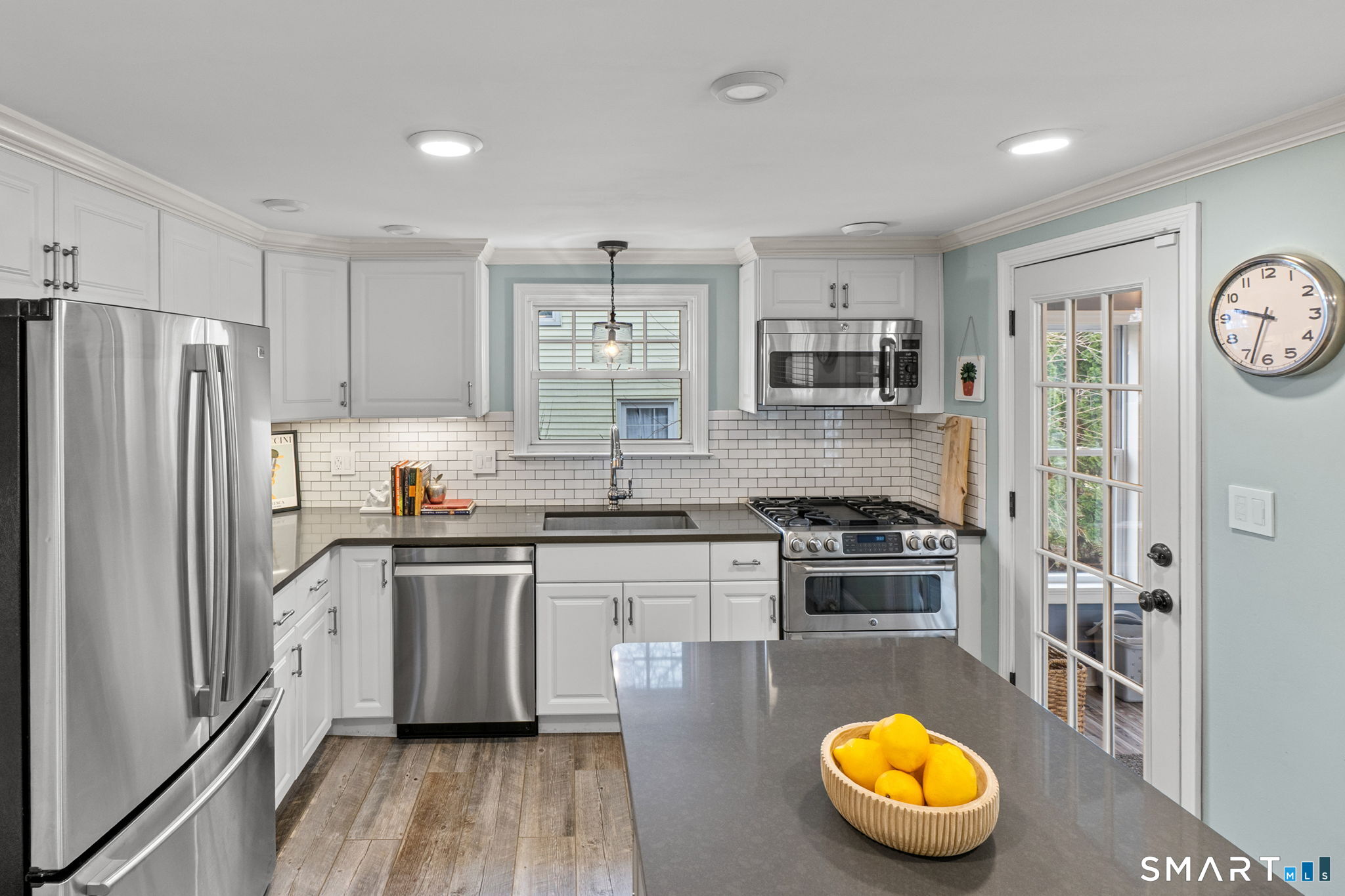 65 Edgemere Avenue West Hartford CT 06110