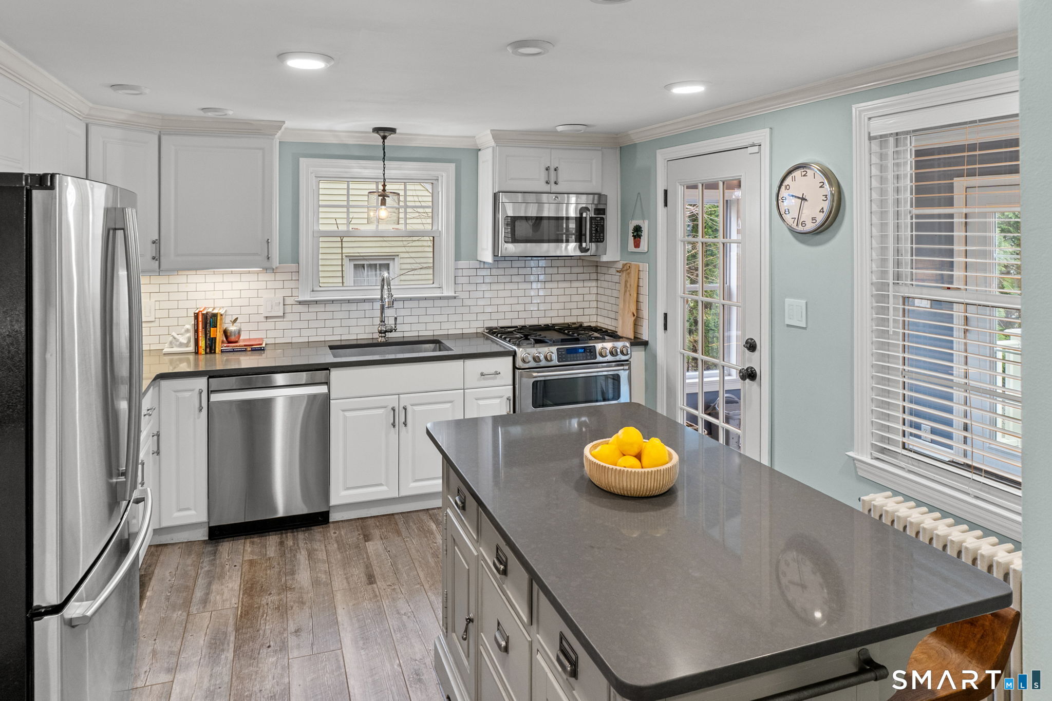 65 Edgemere Avenue West Hartford CT 06110